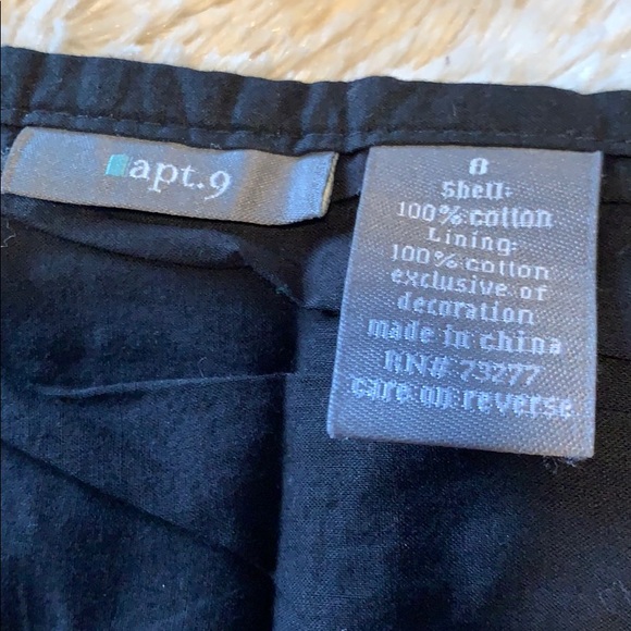 Beautiful Apt. 9 skirt sz. 8 - Picture 4 of 6